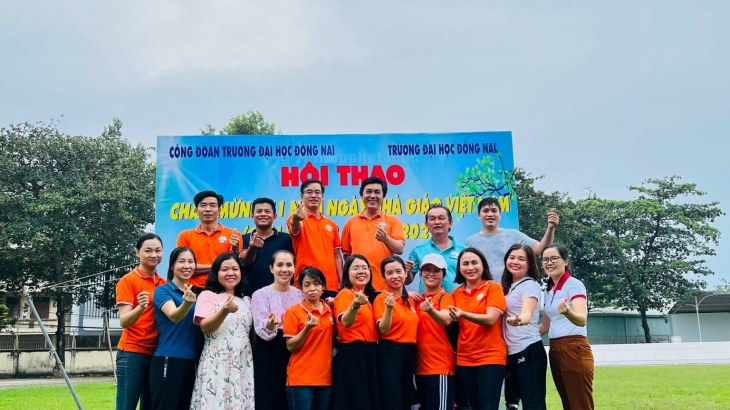 Công đoàn viên công đoàn Khoa SP Khoa học Tự nhiên tham gia các hoạt động thể thao chào mừng Ngày Nhà giáo Việt Nam